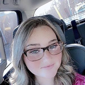 Meet your Posher, Cary